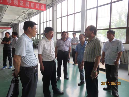 济宁市县区三级安全生产集中执法检查活动走进半岛集团公司_半岛（中国）